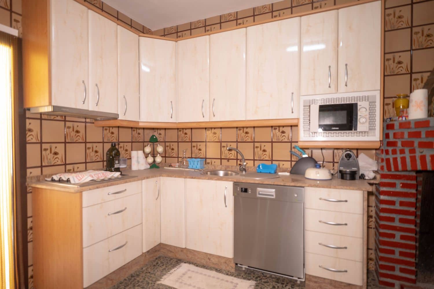 4 soveværelse Byhus til salg i Nevada med garage - € 89.500 (Ref: 9169292)