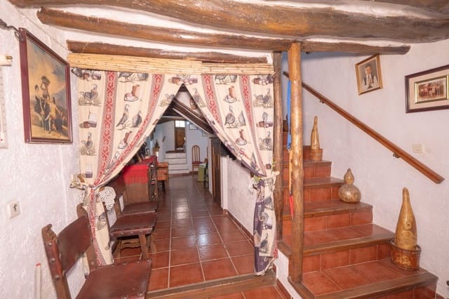 3 soverom Hus til salgs i Paterna del Río med garasje - € 80 000 (Ref: 9198281)