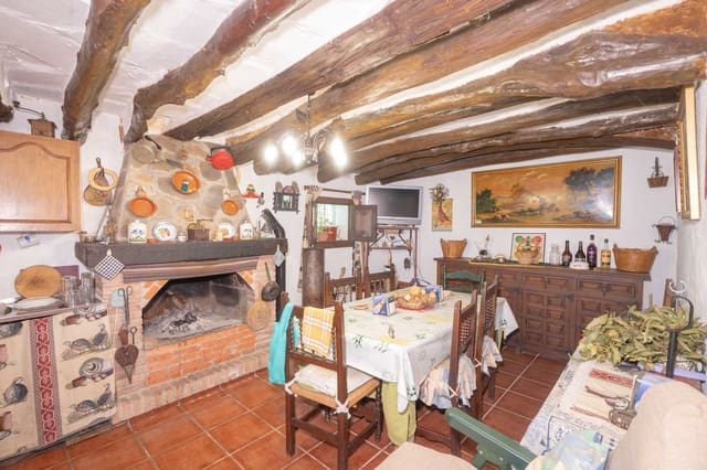 3 soverom Hus til salgs i Paterna del Río med garasje - € 80 000 (Ref: 9198281)