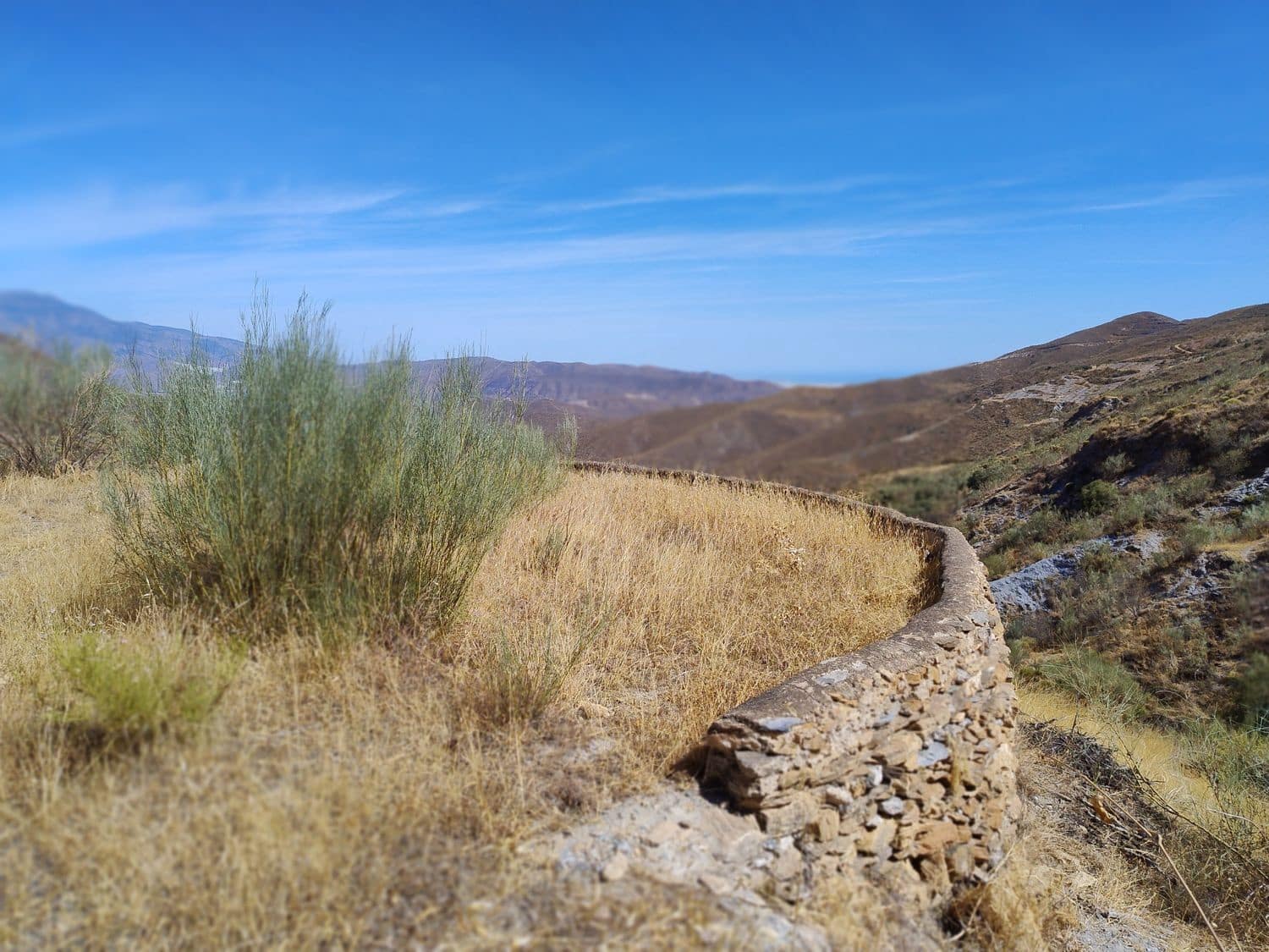 Grunde uden byggetilladelser til salg i Turon - € 9.900 (Ref: 9206158)