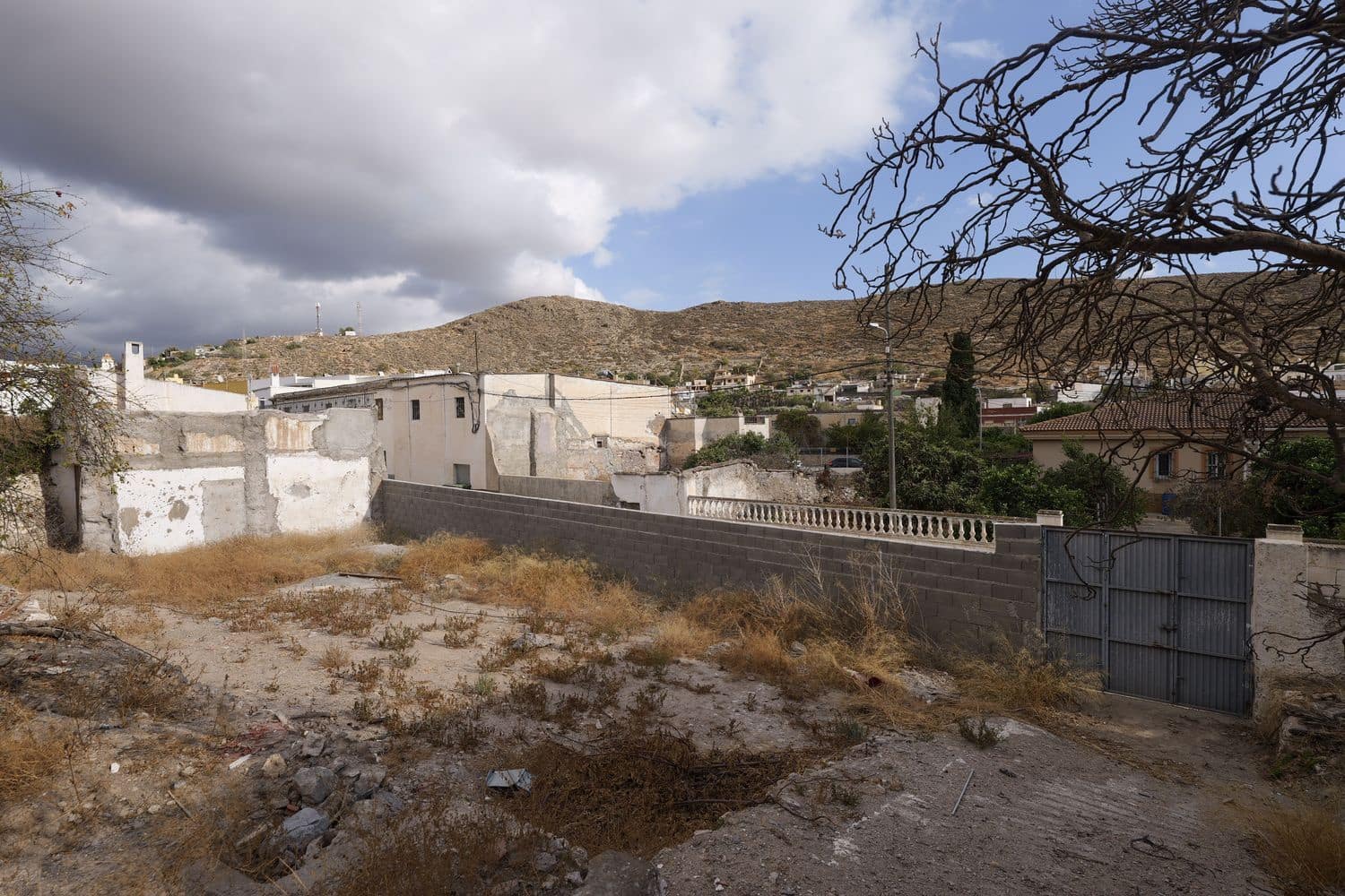 Ubebygd land til salgs i Berja - € 89 700 (Ref: 9280657)