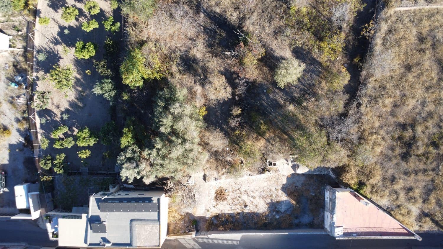 Ubebygd land til salgs i Berja - € 89 700 (Ref: 9280657)