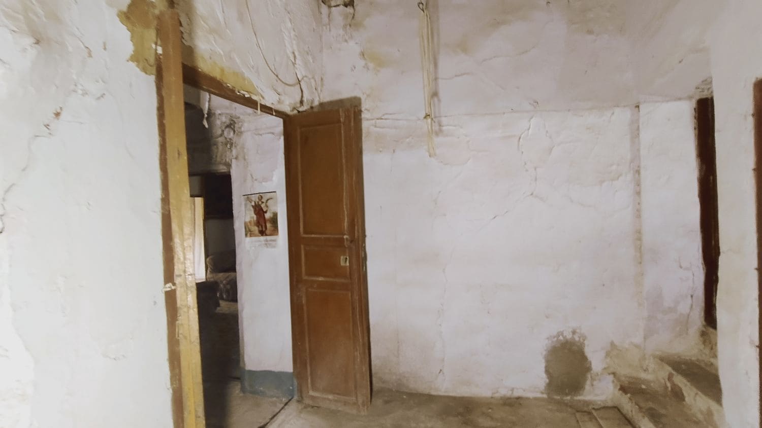 4 soveværelse Finca/Landehus til salg i Turon med garage - € 28.900 (Ref: 9335568)