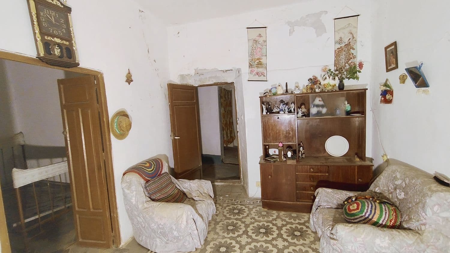 4 soveværelse Finca/Landehus til salg i Turon med garage - € 28.900 (Ref: 9335568)