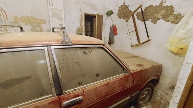 4 soveværelse Finca/Landehus til salg i Turón med garage - € 28.900 (Ref: 9335568)