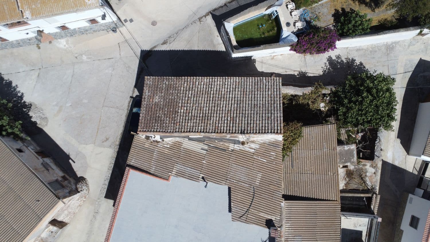 4 soveværelse Finca/Landehus til salg i Turon med garage - € 28.900 (Ref: 9335568)