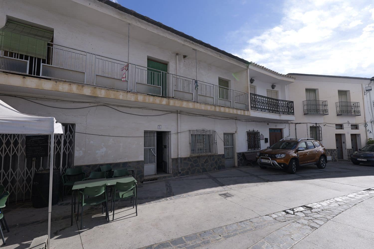 7 chambre Maison de Ville à vendre à Berchules avec garage - 49 000 € (Ref: 9371338)