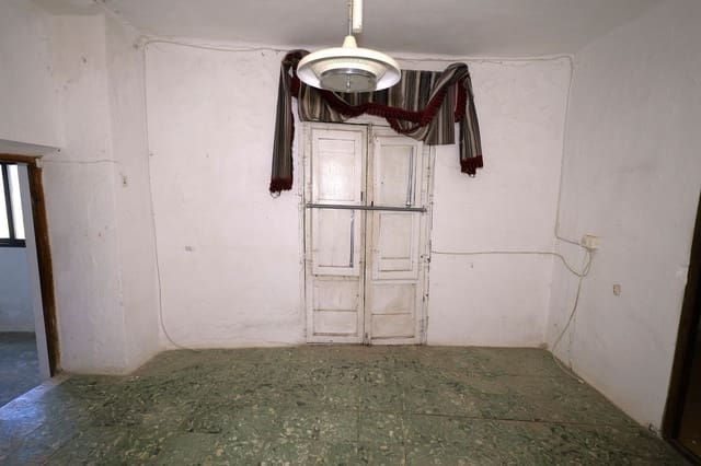 7 soveværelse Byhus til salg i Bérchules med garage - € 49.000 (Ref: 9371338)