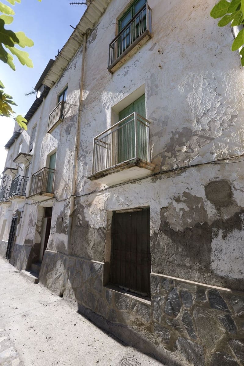 7 chambre Maison de Ville à vendre à Berchules avec garage - 49 000 € (Ref: 9371338)