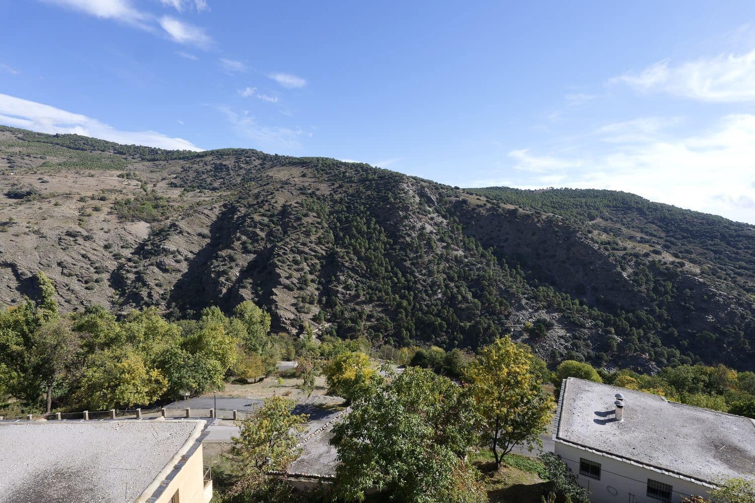 7 chambre Maison de Ville à vendre à Berchules avec garage - 49 000 € (Ref: 9371338)