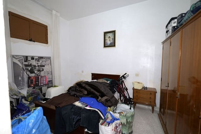 3 makuuhuone Omakotitalo myytävänä paikassa Berja mukana 
autotalli - 84 000 € (Ref: 9451762)