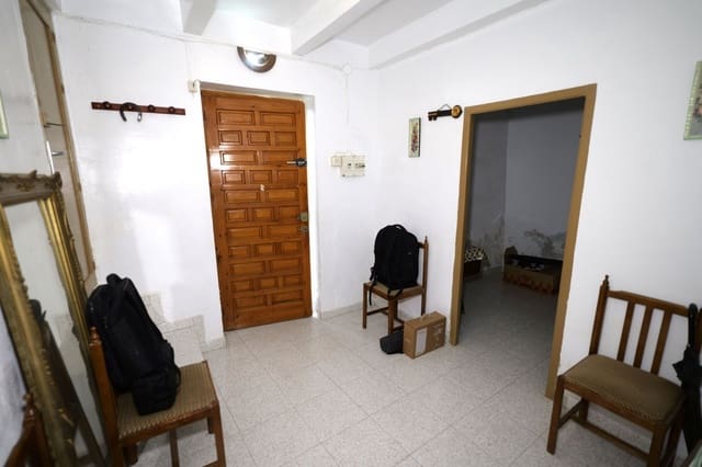 3 makuuhuone Omakotitalo myytävänä paikassa Berja mukana 
autotalli - 84 000 € (Ref: 9451762)