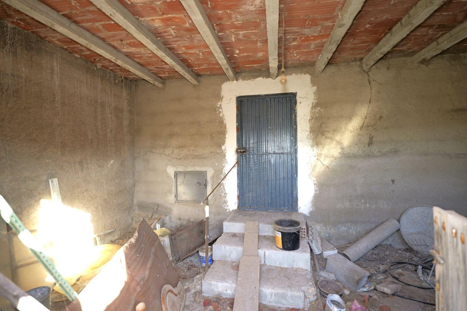 3 makuuhuone Omakotitalo myytävänä paikassa Berja mukana 
autotalli - 84 000 € (Ref: 9451762)