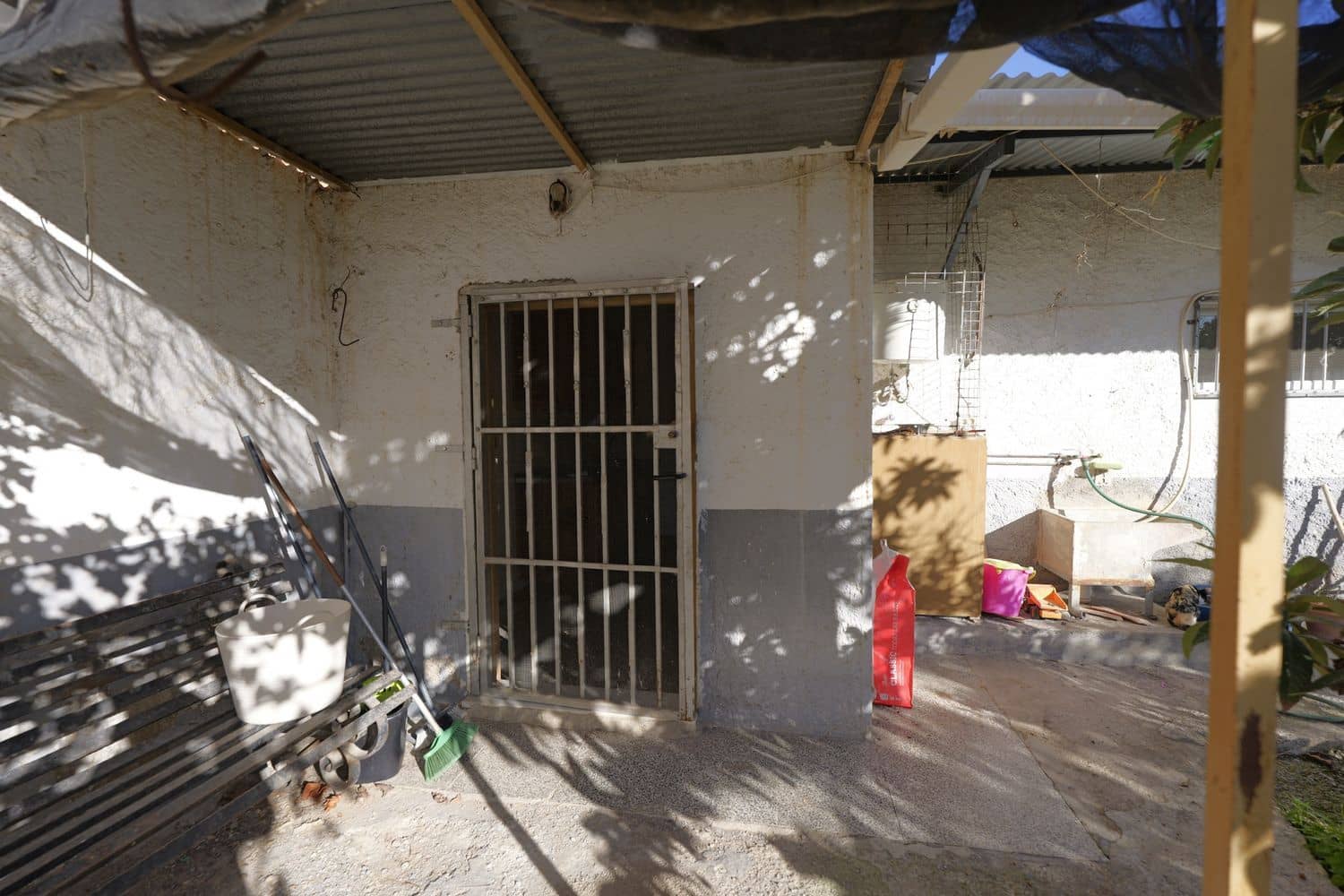 3 makuuhuone Omakotitalo myytävänä paikassa Berja mukana 
autotalli - 84 000 € (Ref: 9451762)