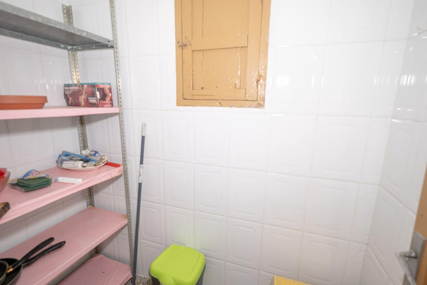 3 bedroom Townhouse for sale in Berja with garage - € 84,000 (Ref: 9451762)