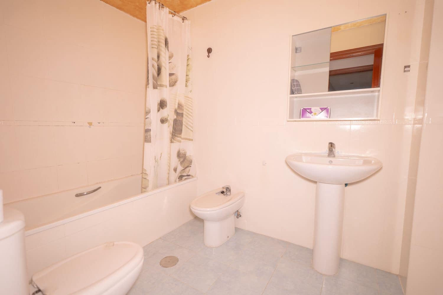 3 bedroom Apartment for sale in El Ejido with garage - € 120,000 (Ref: 9523879)