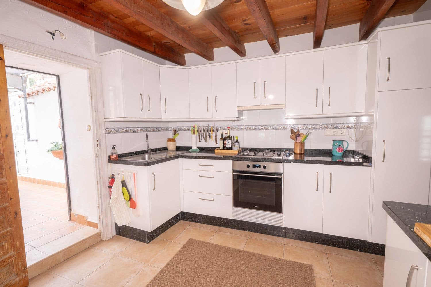 6 quarto Moradia para venda em Berja com garagem - 290 000 € (Ref: 9535481)