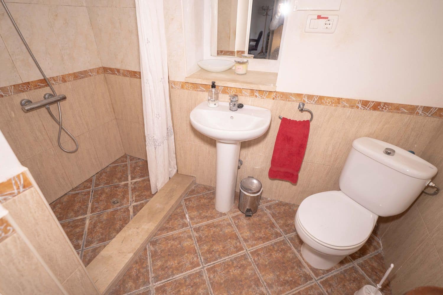 6 quarto Moradia para venda em Berja com garagem - 290 000 € (Ref: 9535481)