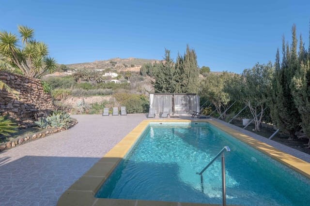 6 quarto Moradia para venda em Berja com garagem - 290 000 € (Ref: 9535481)