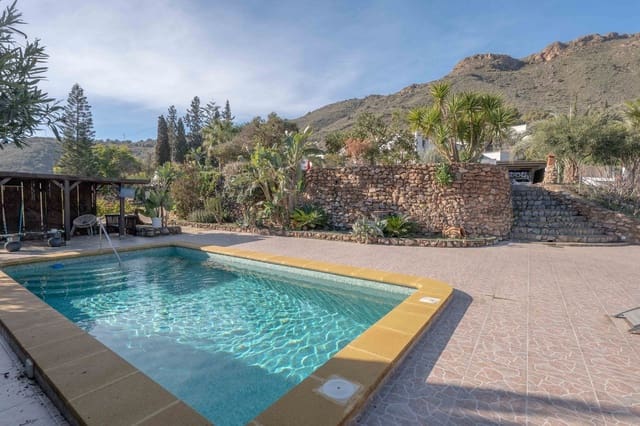 6 quarto Moradia para venda em Berja com garagem - 290 000 € (Ref: 9535481)