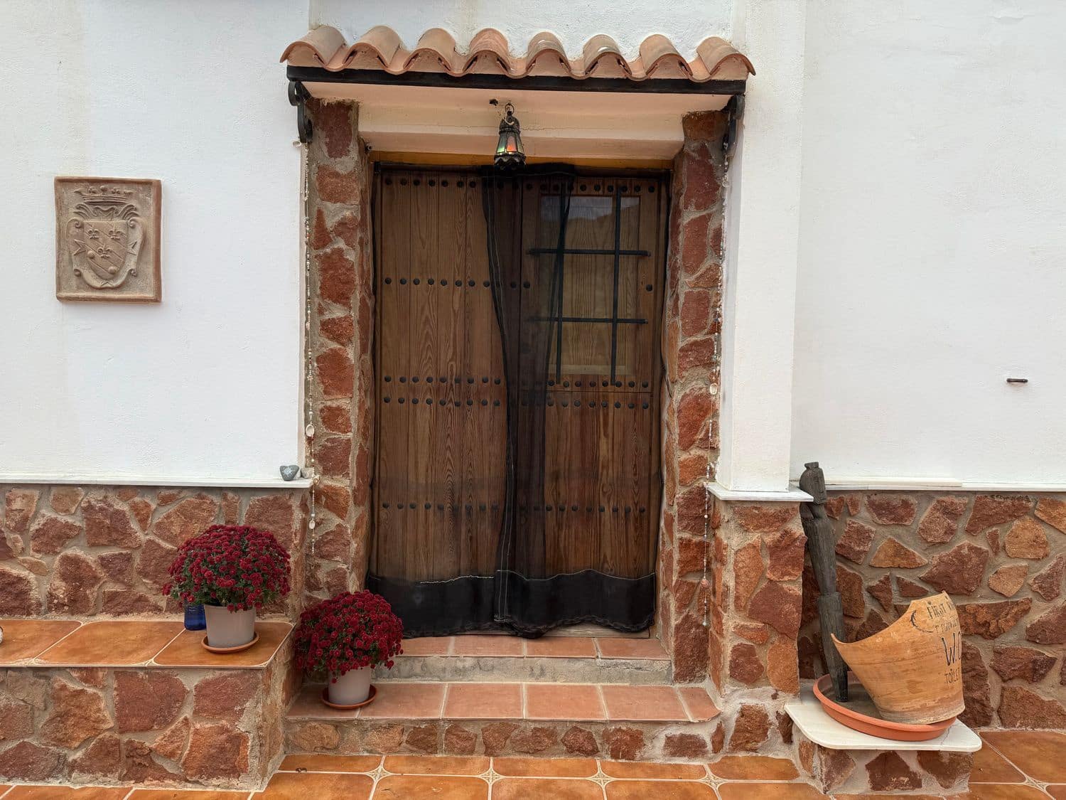 6 bedroom Villa for sale in Berja with garage - € 290,000 (Ref: 9535481)