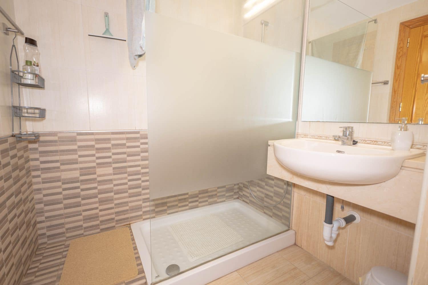 2 bedroom Apartment for sale in Almerimar with pool garage - € 210,000 (Ref: 9542970)