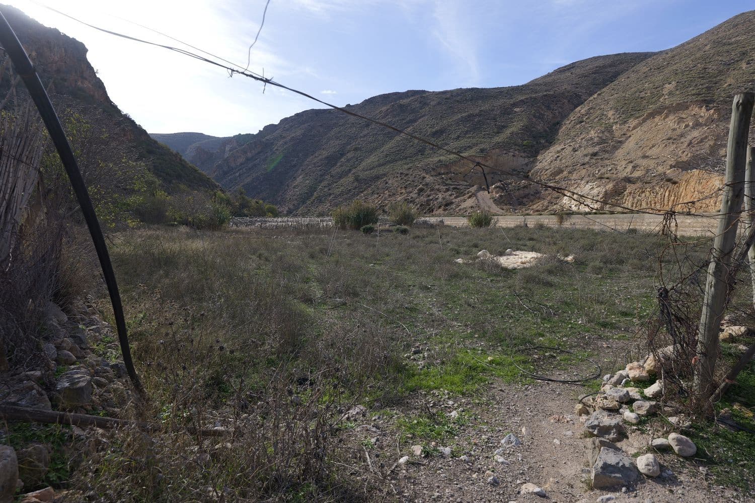 Ubebygd land til salgs i Dalias - € 200 000 (Ref: 9550553)