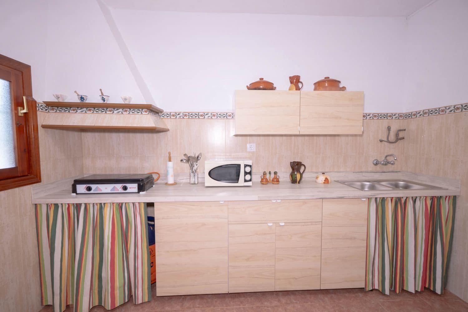 2 makuuhuone Huvila myytävänä paikassa Berja mukana 
autotalli - 120 000 € (Ref: 9669763)