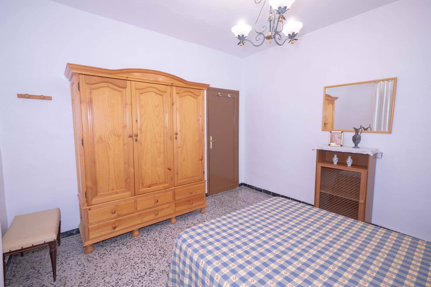 2 makuuhuone Huvila myytävänä paikassa Berja mukana 
autotalli - 120 000 € (Ref: 9669763)