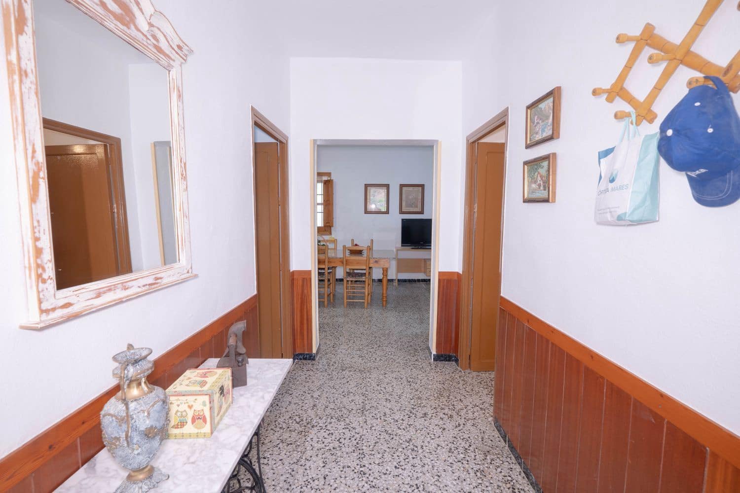 2 makuuhuone Huvila myytävänä paikassa Berja mukana 
autotalli - 120 000 € (Ref: 9669763)