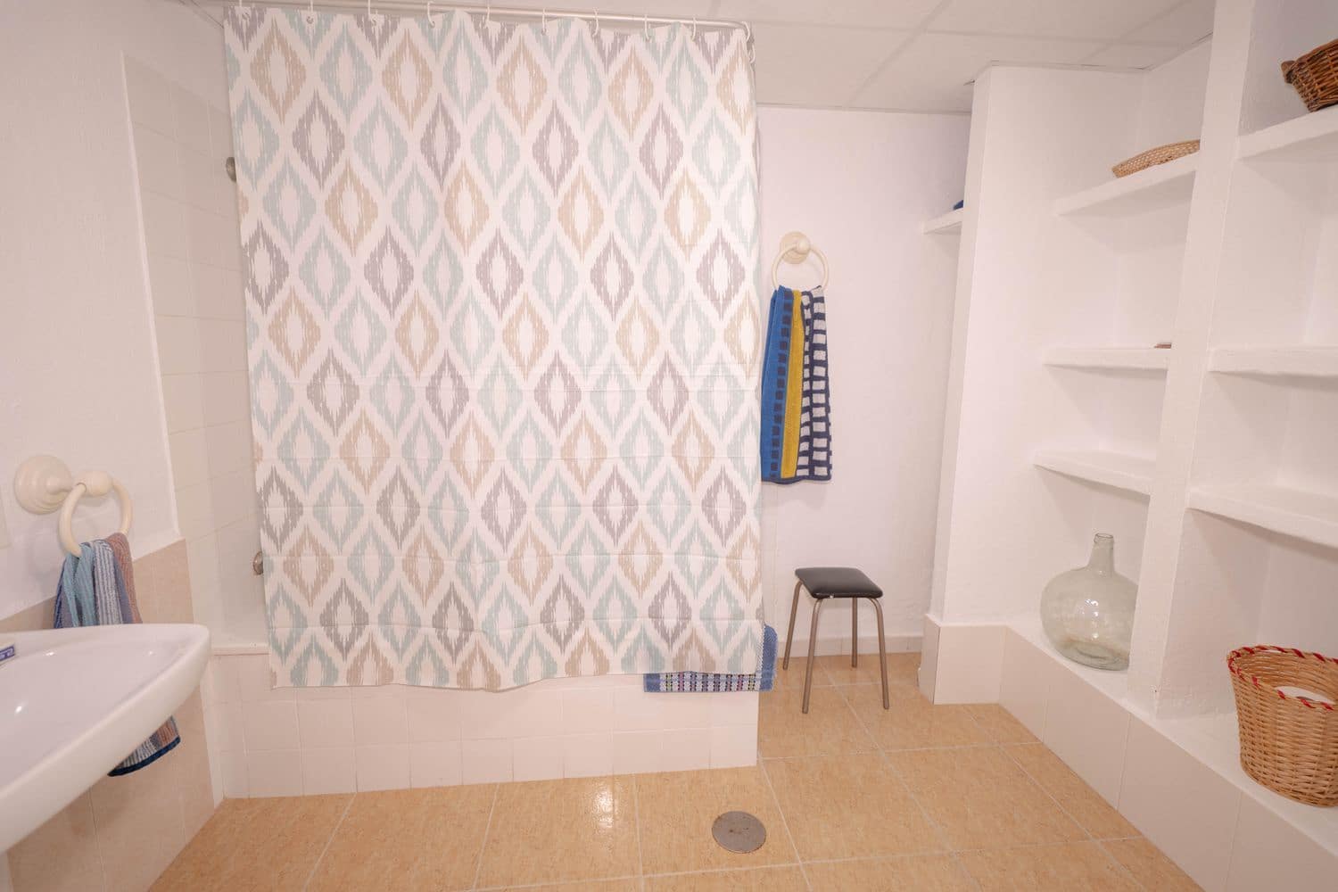 2 makuuhuone Huvila myytävänä paikassa Berja mukana 
autotalli - 120 000 € (Ref: 9669763)