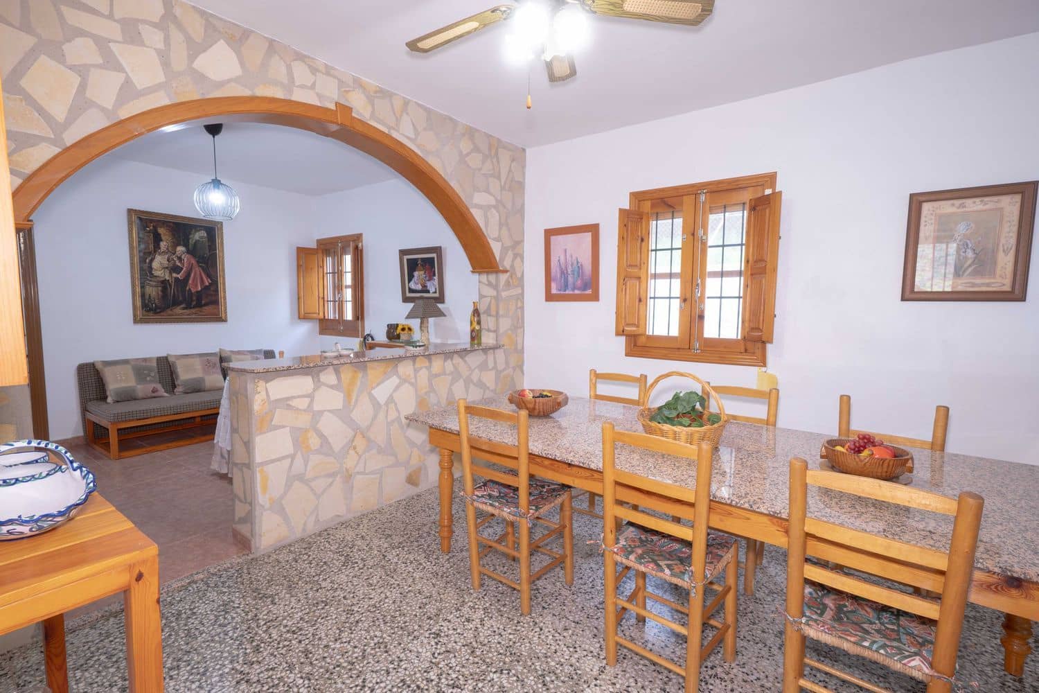 2 makuuhuone Huvila myytävänä paikassa Berja mukana 
autotalli - 120 000 € (Ref: 9669763)