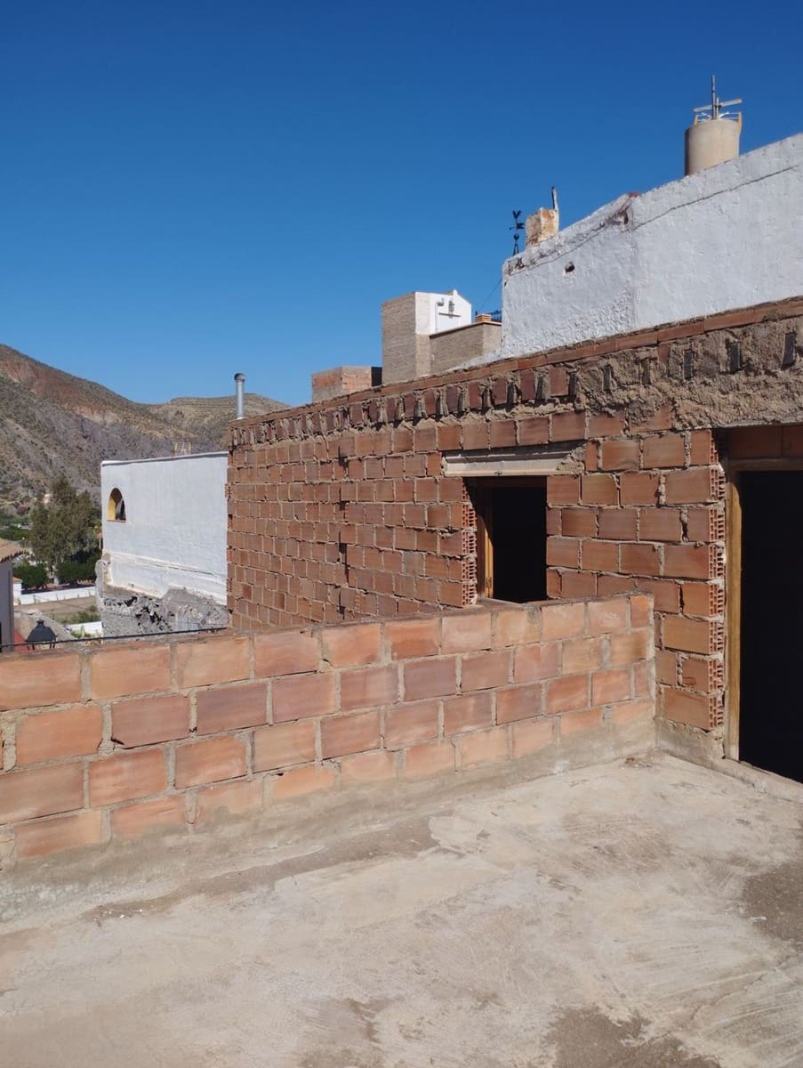 Maison de Ville à vendre à Alboloduy avec garage - 14 900 € (Ref: 9714296)