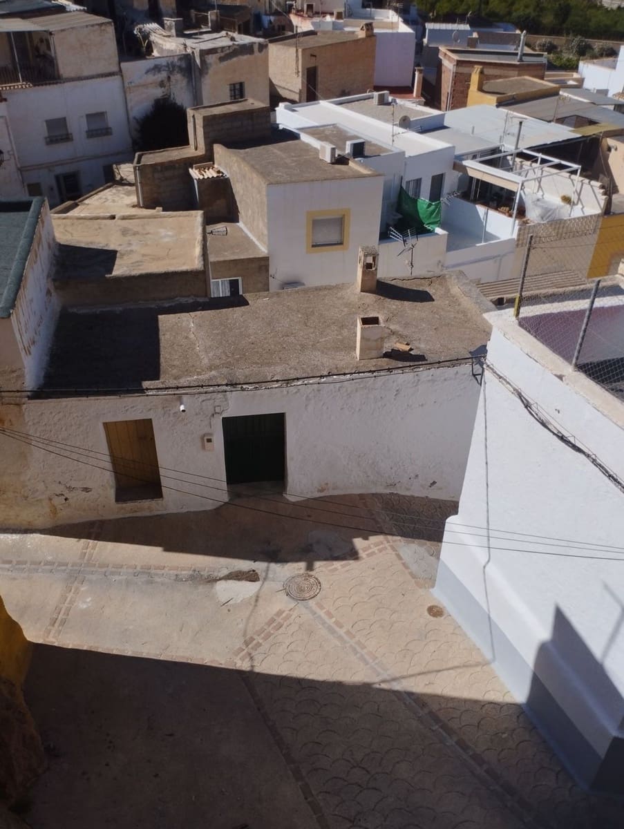 Maison de Ville à vendre à Alboloduy avec garage - 14 900 € (Ref: 9714296)