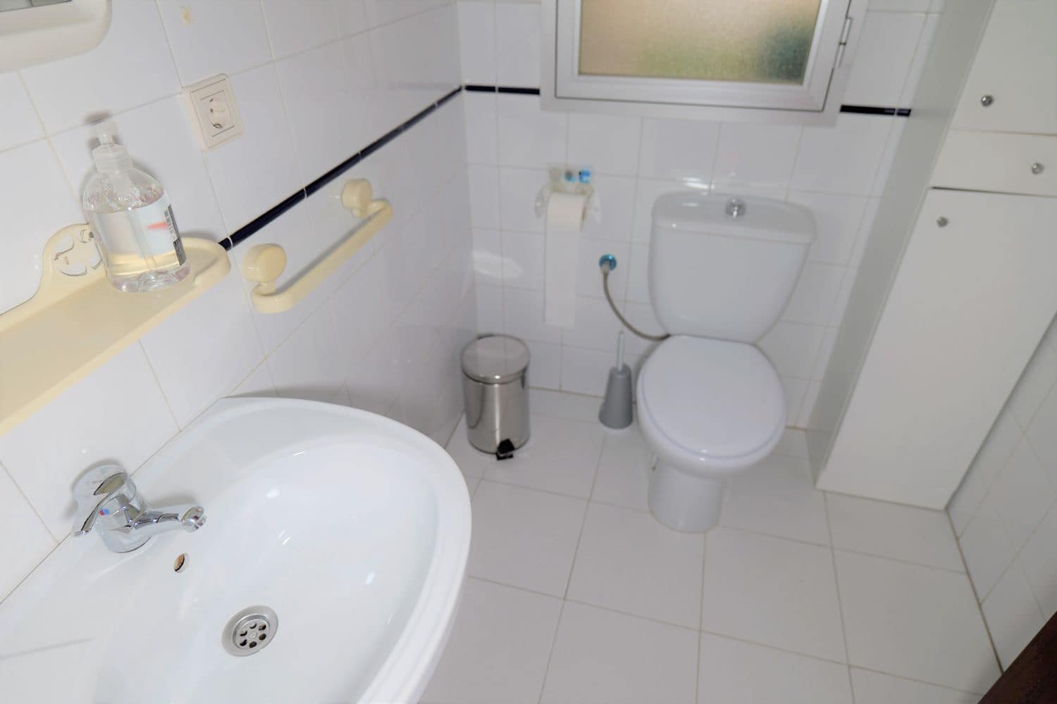 3 bedroom Apartment for rent in Granada city with garage - € 850 (Ref: 9719402)