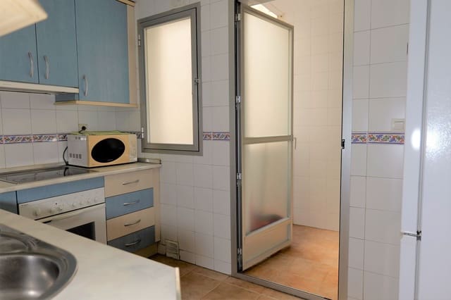 3 bedroom Apartment for rent in Almanjayar, Granada city with garage - € 850 (Ref: 9719402)