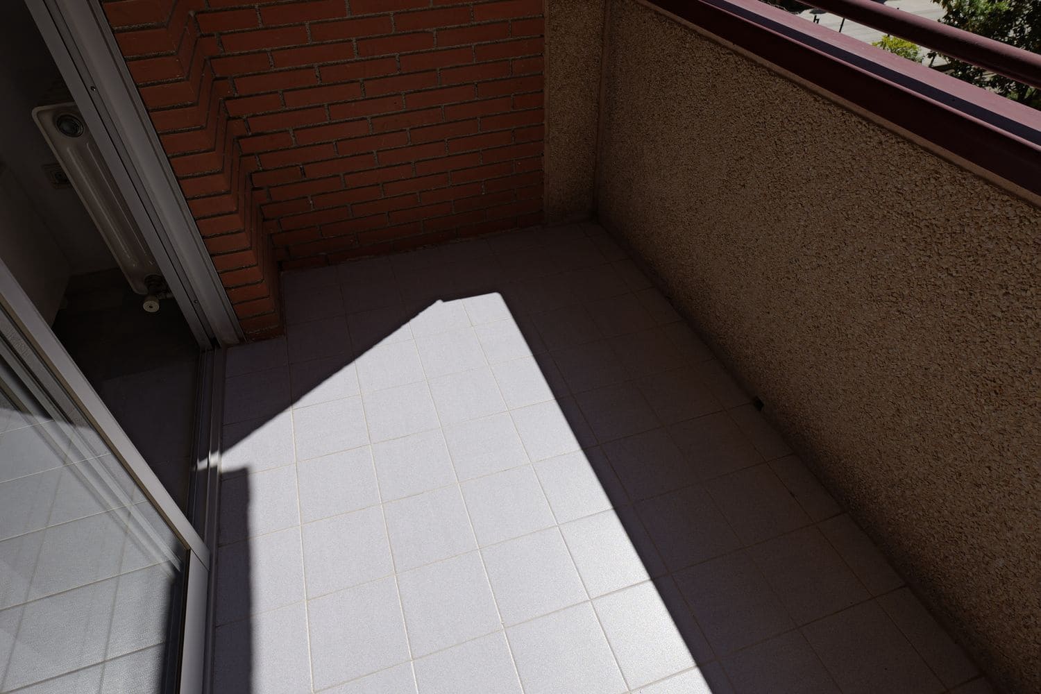 3 bedroom Apartment for rent in Granada city with garage - € 850 (Ref: 9719402)