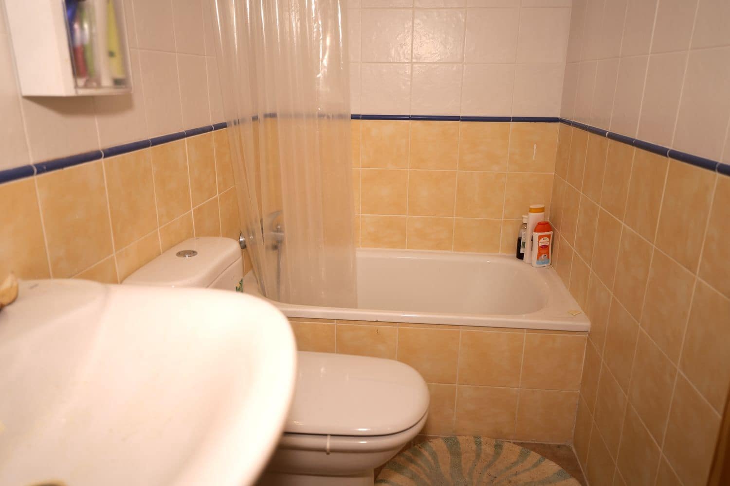 4 bedroom Townhouse for sale in Picena with garage - € 59,700 (Ref: 9741467)