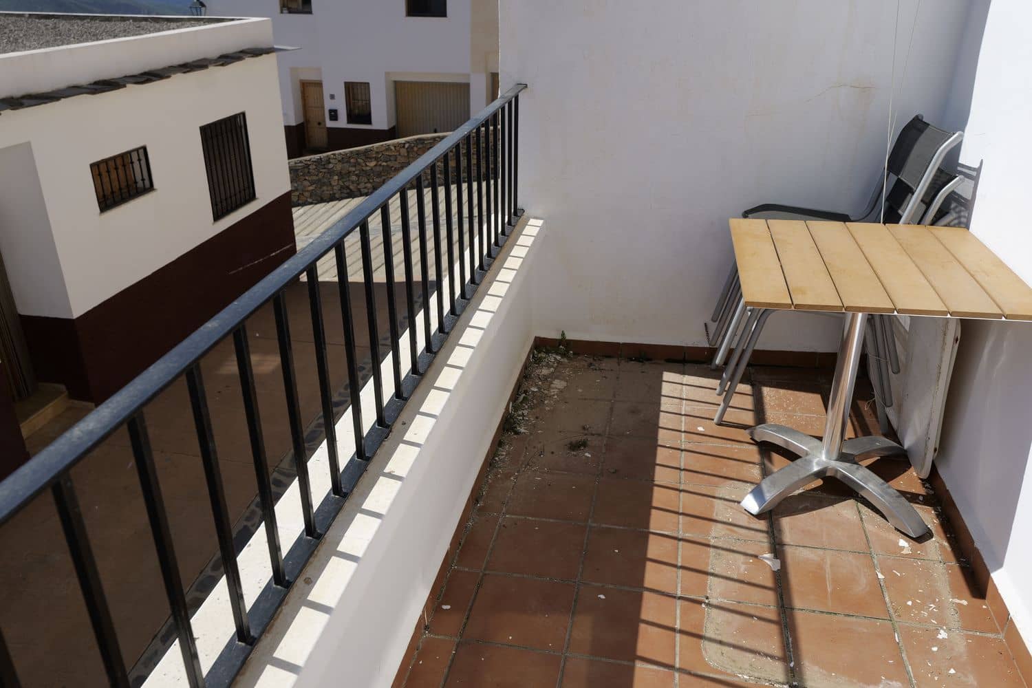 4 bedroom Townhouse for sale in Picena with garage - € 59,700 (Ref: 9741467)
