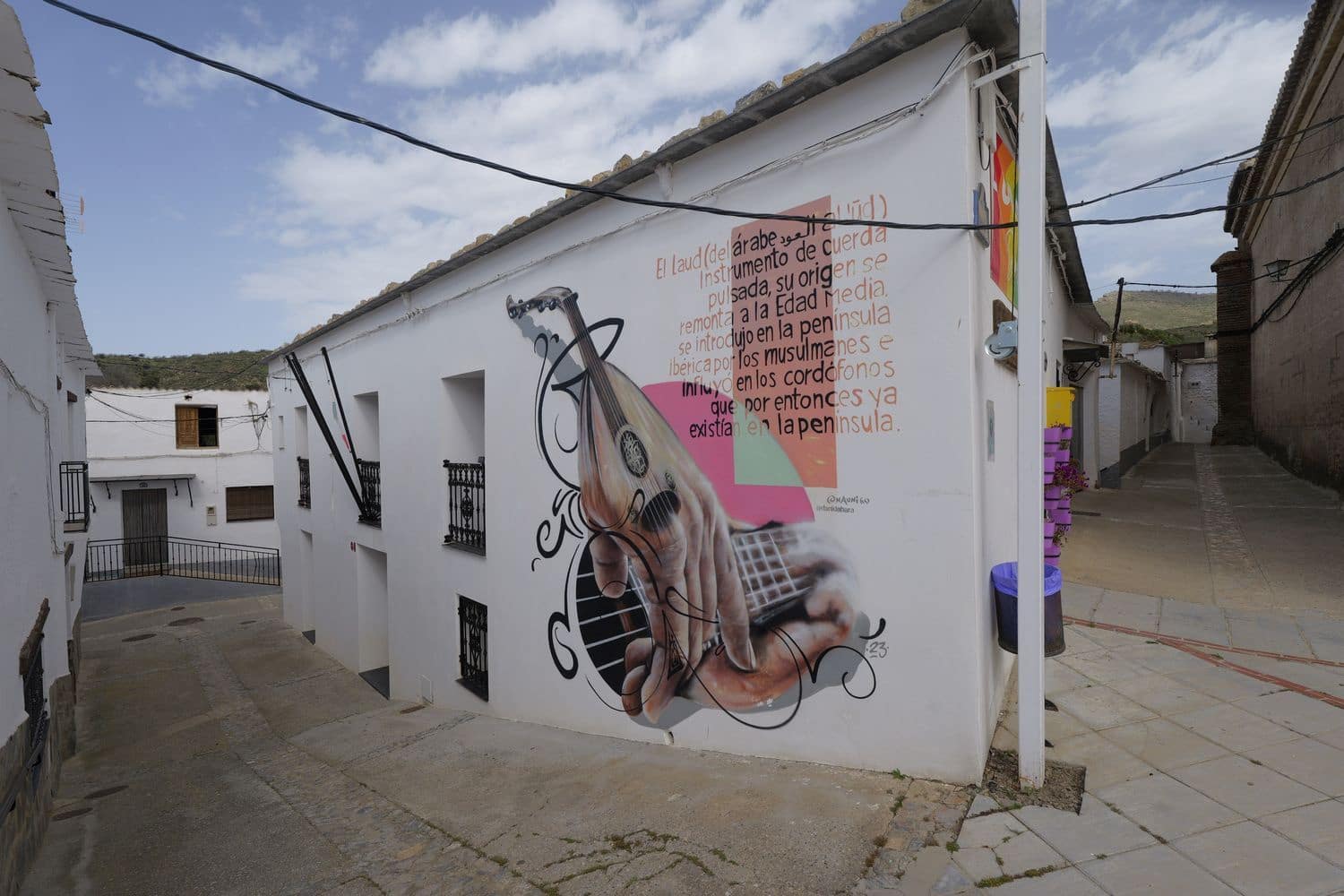 6 bedroom Townhouse for sale in Lobras with garage - € 79,000 (Ref: 9764893)