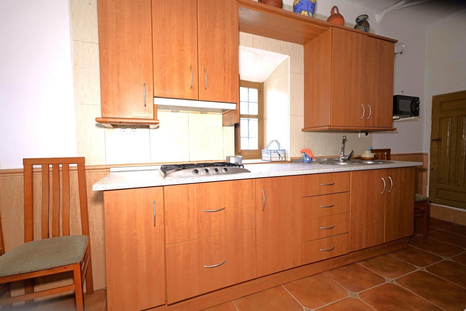 6 bedroom Townhouse for sale in Lobras with garage - € 79,000 (Ref: 9764893)