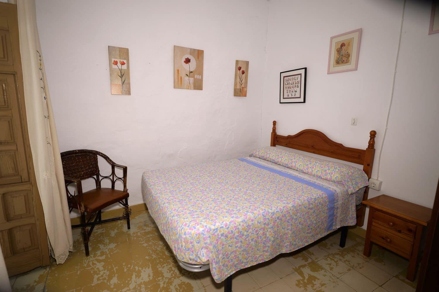 6 bedroom Townhouse for sale in Lobras with garage - € 79,000 (Ref: 9764893)