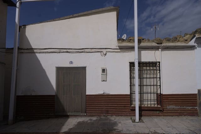 6 slaapkamer Huis te koop in Lobras met garage - € 79.000 (Ref: 9764893)