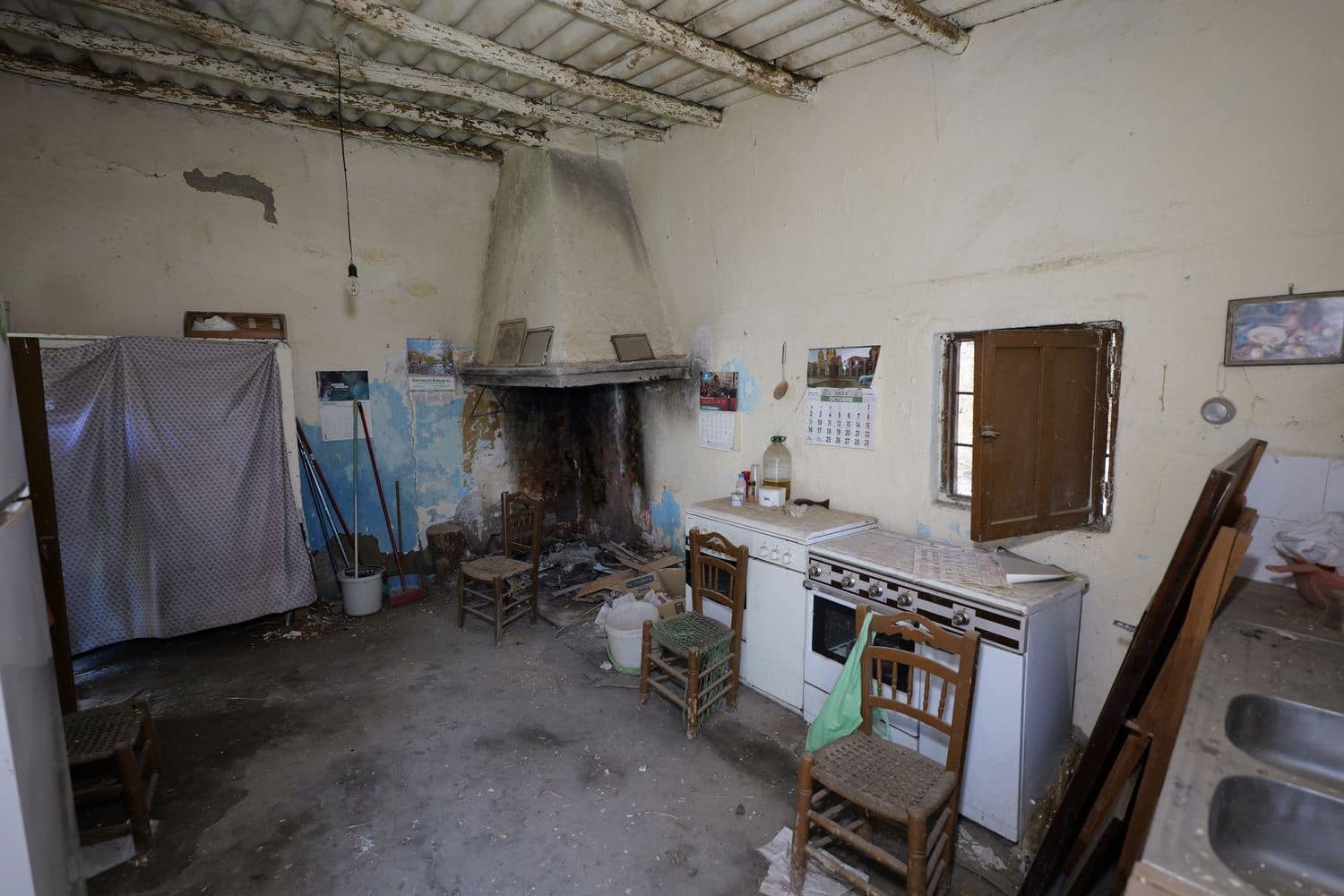 3 bedroom Townhouse for sale in Turon with garage - € 19,500 (Ref: 9805961)