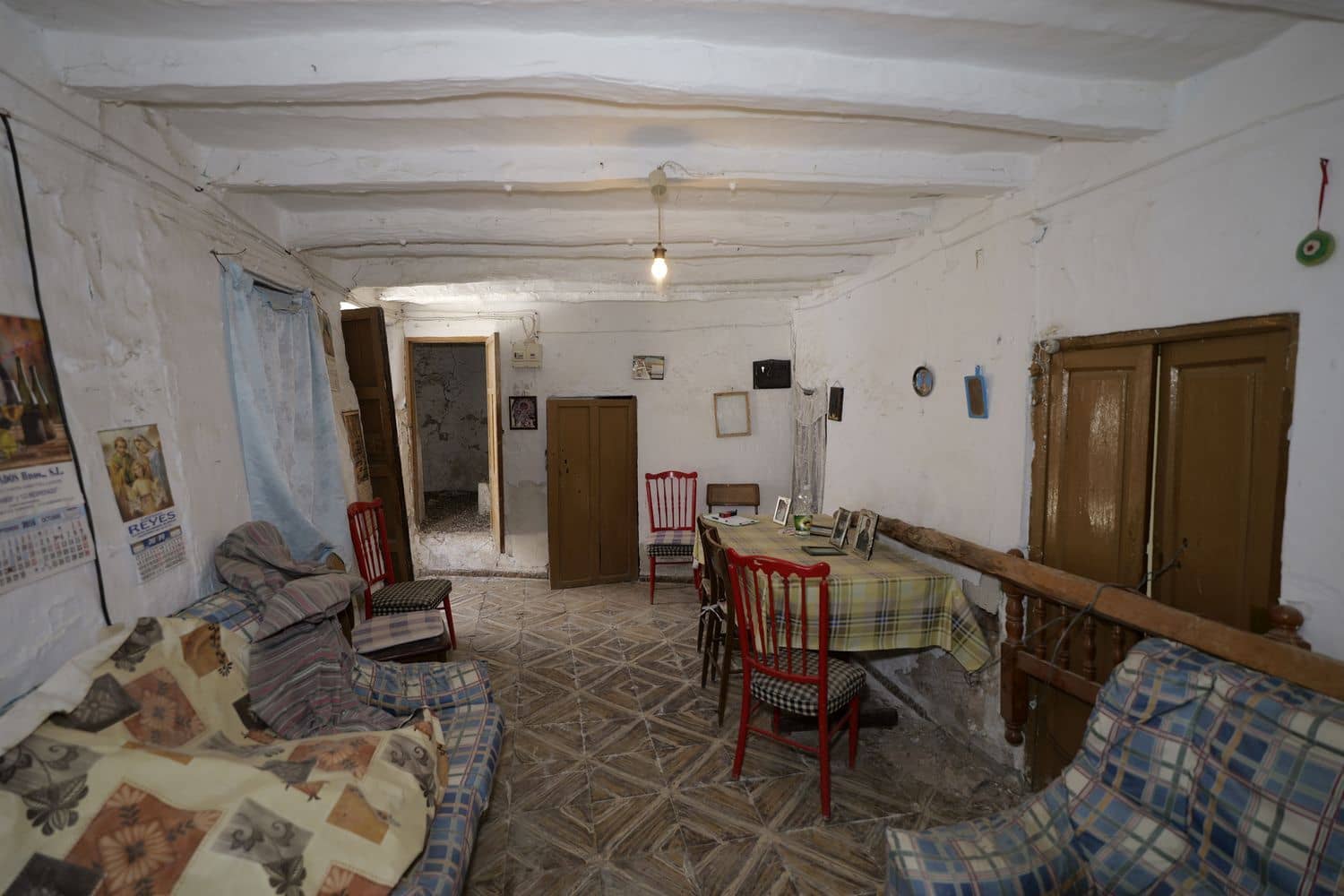 3 bedroom Townhouse for sale in Turon with garage - € 19,500 (Ref: 9805961)