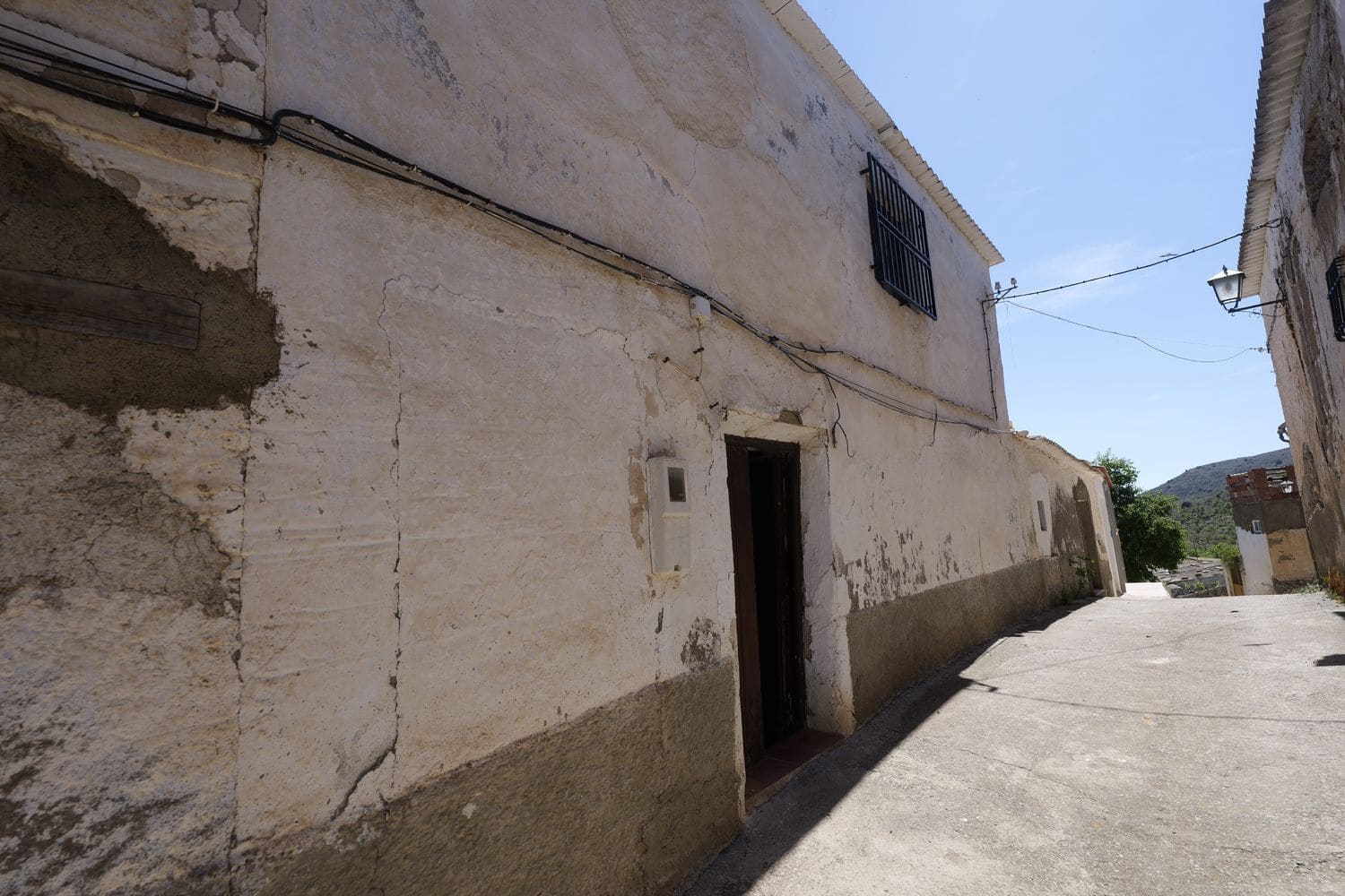 3 bedroom Townhouse for sale in Turon with garage - € 19,500 (Ref: 9805961)