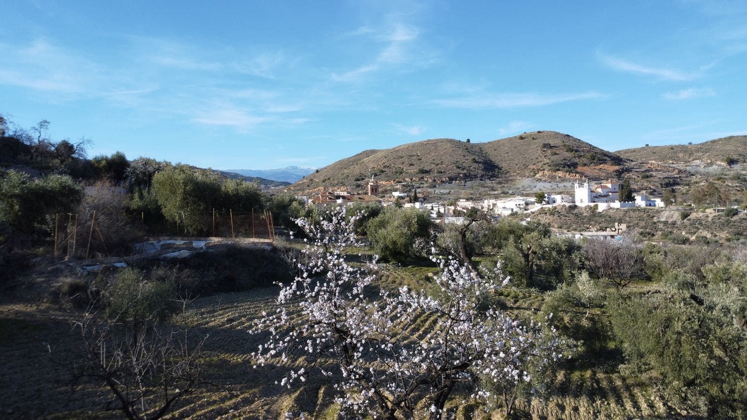 3 bedroom Townhouse for sale in Turon with garage - € 19,500 (Ref: 9805961)