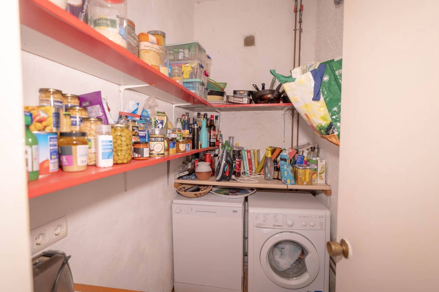 5 soveværelse Villa til salg i Almeria by med swimmingpool garage - € 160.000 (Ref: 9805962)