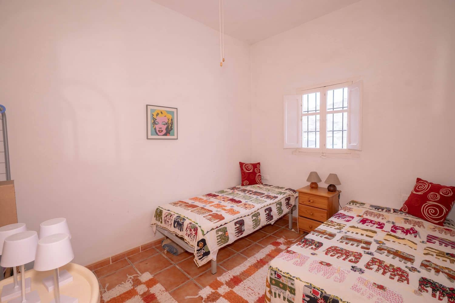 5 soveværelse Villa til salg i Almeria by med swimmingpool garage - € 160.000 (Ref: 9805962)