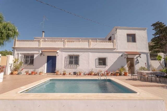 5 soveværelse Villa til salg i Almería by med swimmingpool garage - € 160.000 (Ref: 9805962)